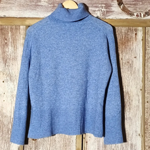 J. Crew merino wool alpaca blend turtle neck split hem wide on trend sleeves xs - Picture 14 of 15